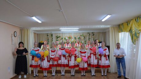 «И снова к нам пришла весна»